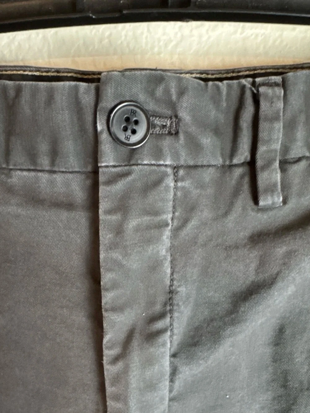 Banana Republic Men's Lived In Chino Slim Fit Dark Gray 32W 30L